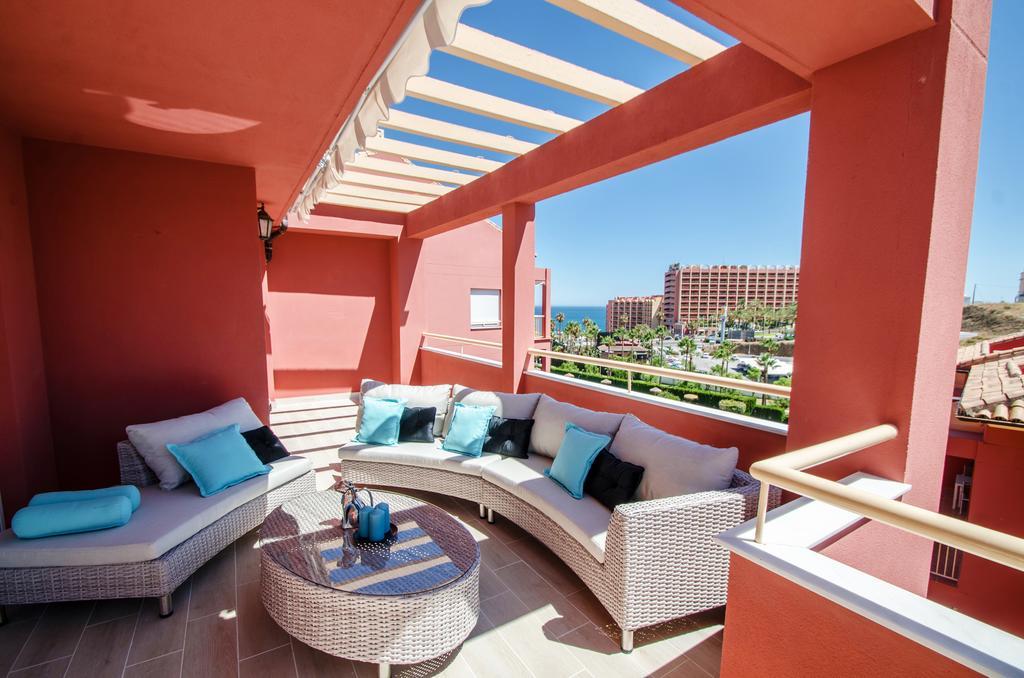 דירות בנאלמדנה Gorgeous 170 Sq.M. Penthouse With Sea View Terraces מראה חיצוני תמונה